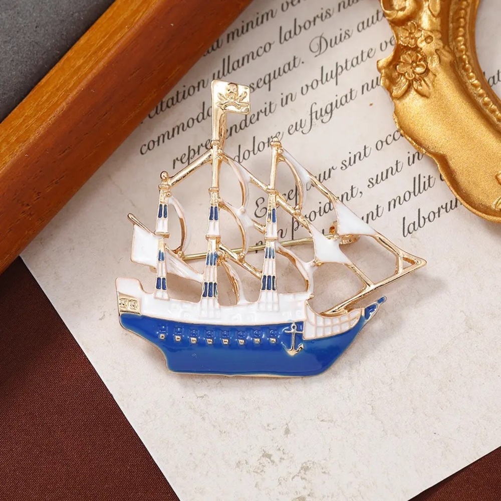 BLUE ENAMEL SAILBOAT BROOCH / PIN / PENDANT